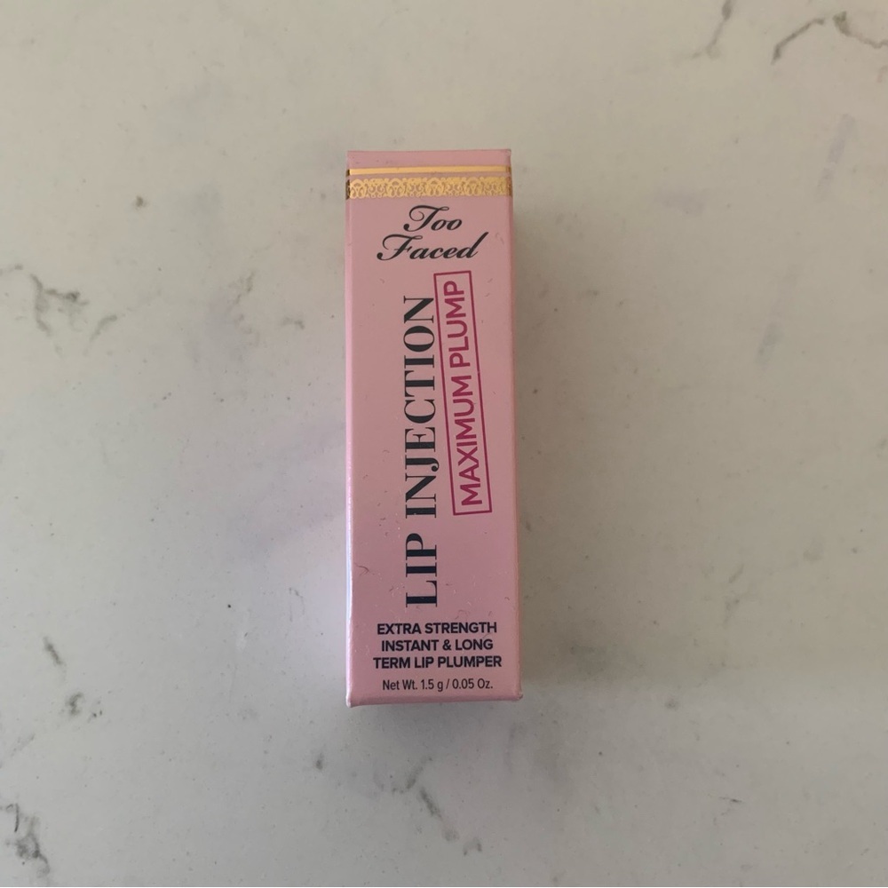 NWT Too Faced Lip Injection Maximum Plump Lip Plumper Mini 0.05 oz